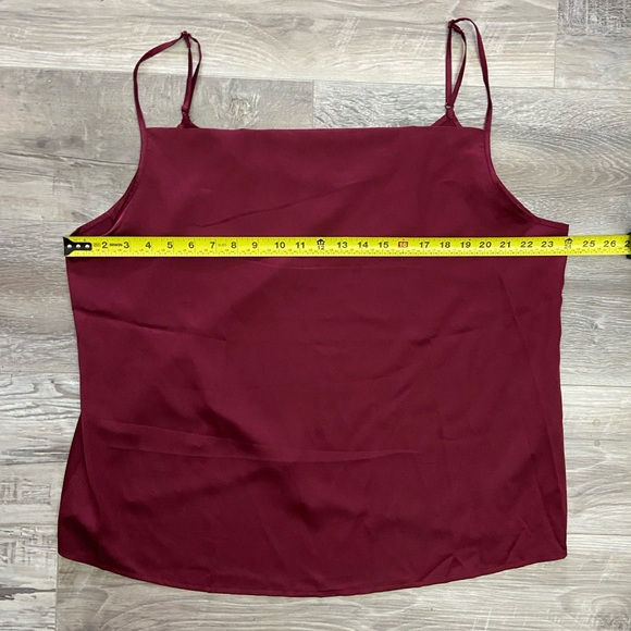 SHEIN Curve Drape Front Cami Top - Picture 4 of 7